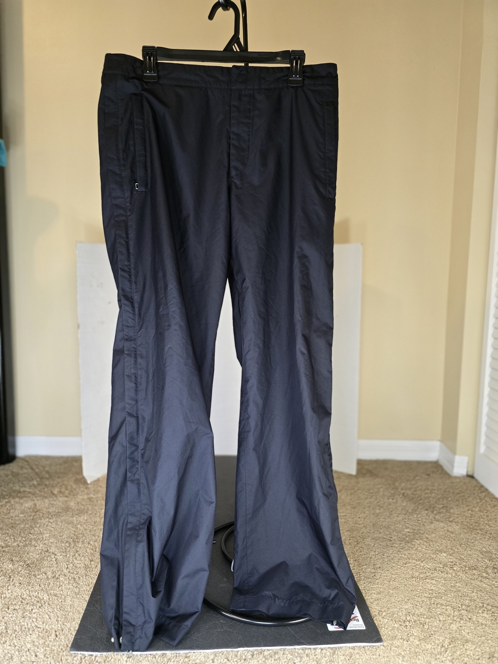 Hugo Boss Mens Golf Trousers size Large Slim Fit Performance Pant